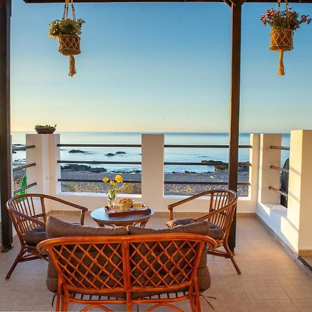 Tsampika'S Beachfront House In Stegna Архангелос Экстерьер фото